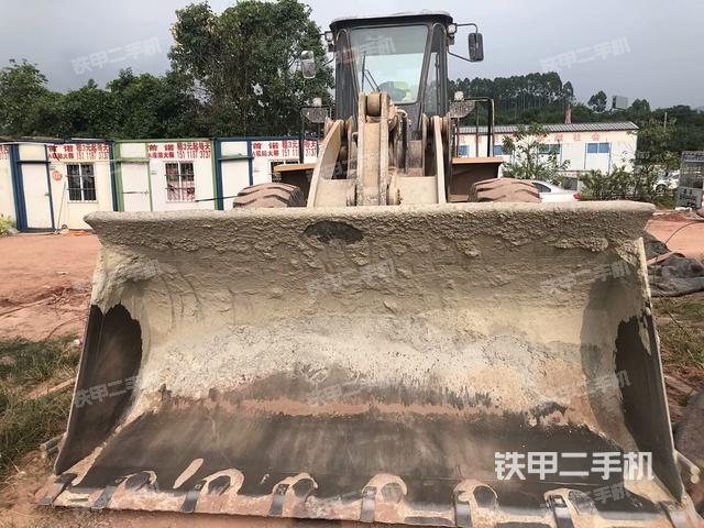 工作裝置整體（整機外觀及大件）