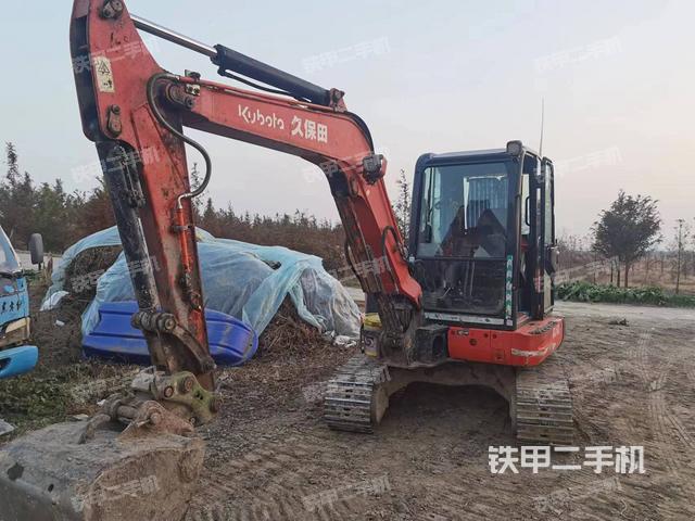久保田KX155-3挖掘機