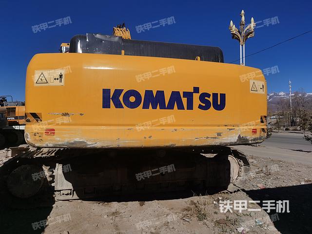 回转马达和主控阀（整机外观）