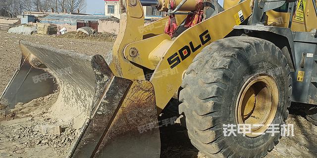 工作装置整体（整机外观及大件）