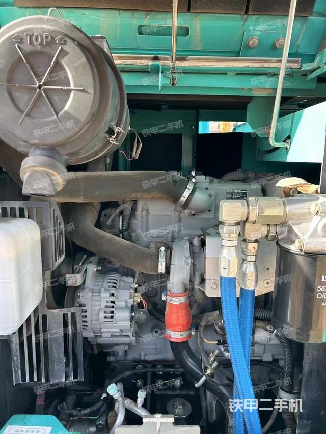 发动机整体俯视（整机外观）