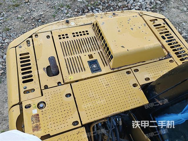 驾驶室整体（整机外观）