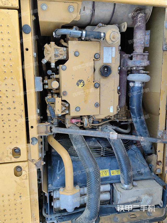 发动机整体俯视（整机外观）