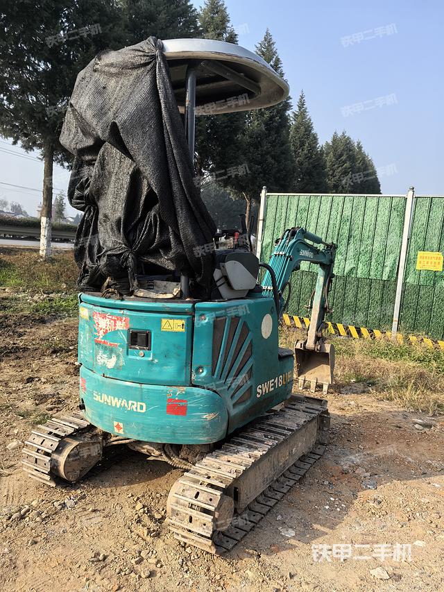 整机右后45°（整机外观）