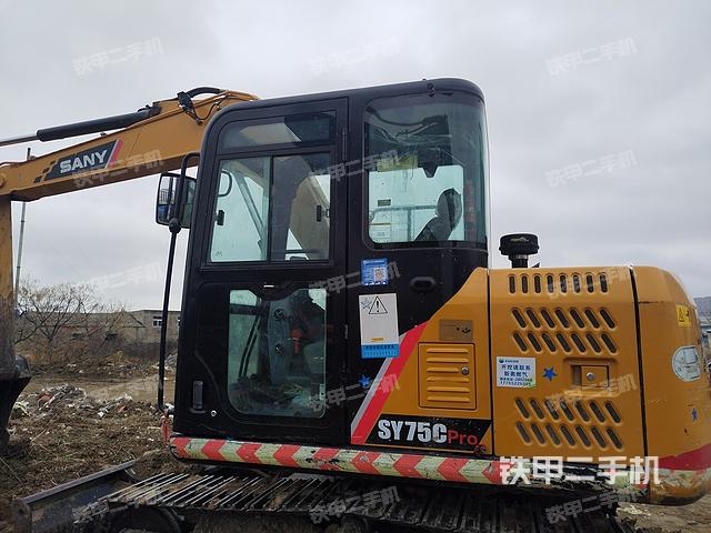 駕駛室整體（整機(jī)外觀）