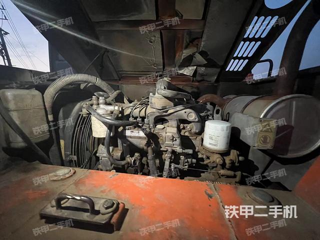 發(fā)動機(jī)整體俯視(整機(jī)外觀) 發(fā)動機(jī)整體俯視(整機(jī)外觀)