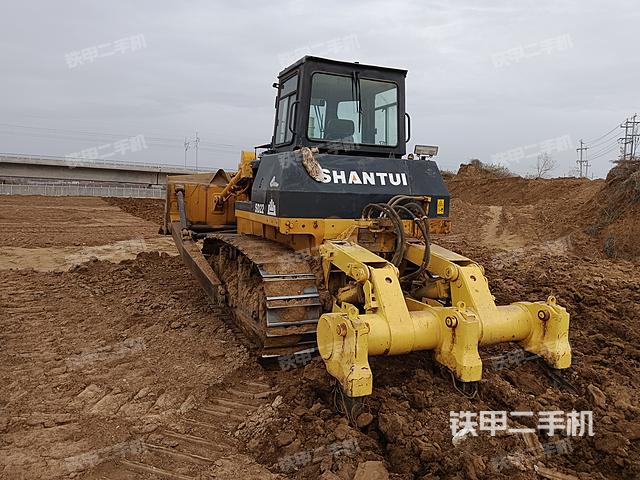 整機右后45°（設(shè)備外觀及核心部件）