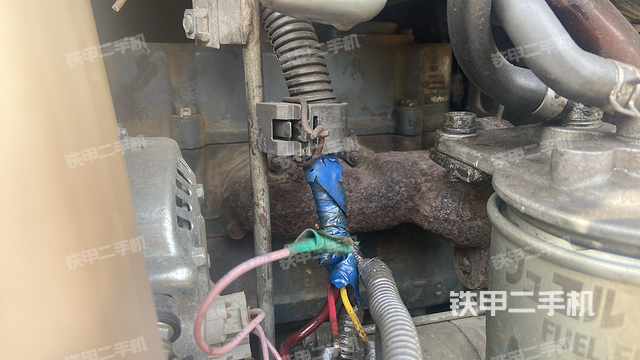 發(fā)動(dòng)機(jī)整體俯視(整機(jī)外觀) 發(fā)動(dòng)機(jī)整體俯視(整機(jī)外觀)