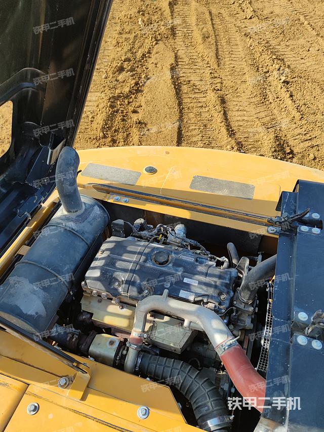 发动机整体俯视（整机外观）