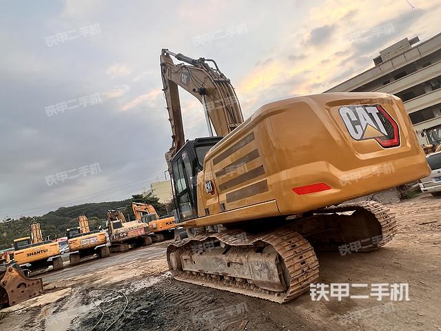 整機(jī)右后45°(整機(jī)外觀) 整機(jī)右后45°(整機(jī)外觀)