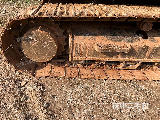 单侧履带整体（整机外观）