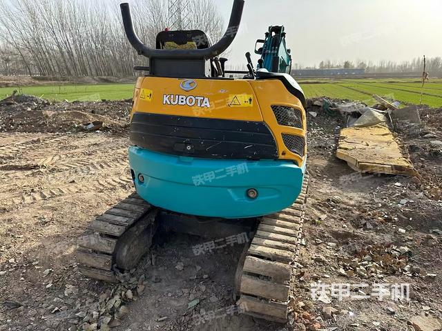 驾驶室整体（整机外观）