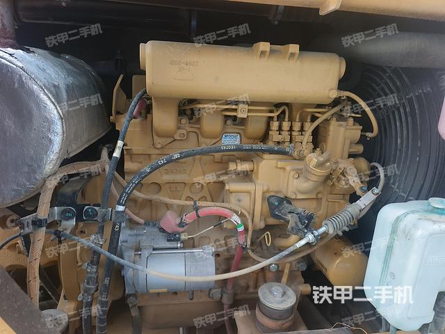 发动机整体俯视（整机外观）