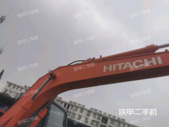 大臂整體?右側(cè)(工作和回轉(zhuǎn)裝置) 大臂整體?右側(cè)(工作和回轉(zhuǎn)裝置)