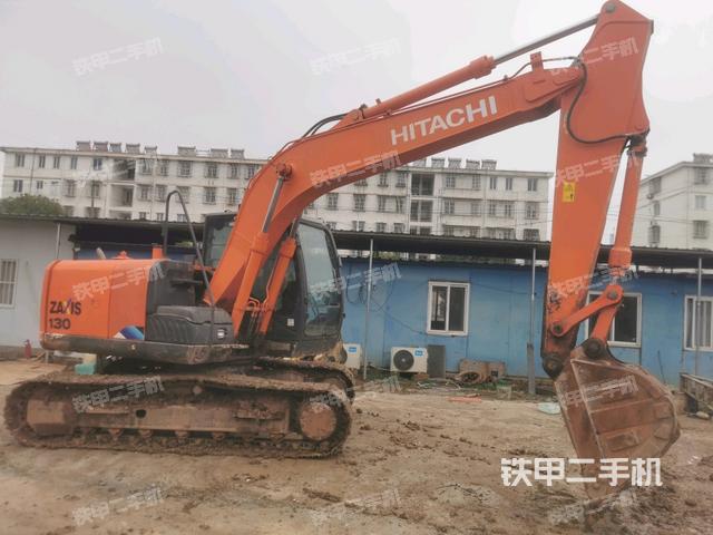 右前45(整機(jī)外觀) 右前45(整機(jī)外觀)