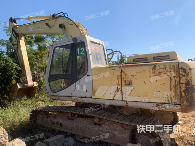 整机右后45°（整机外观）