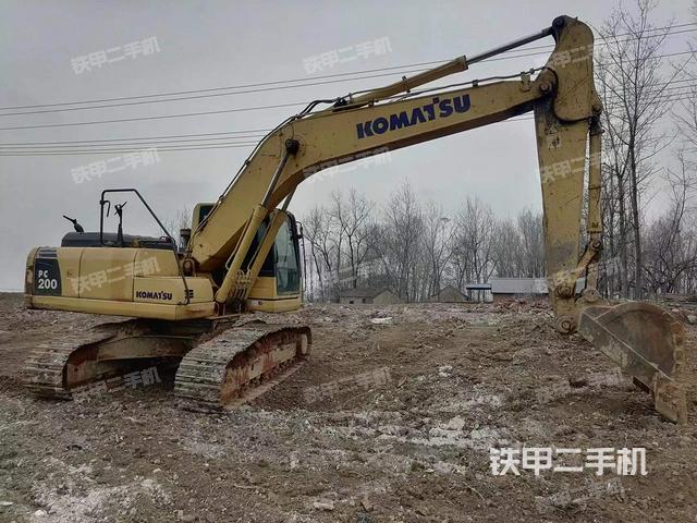 發(fā)動機整體俯視(整機外觀) 發(fā)動機整體俯視(整機外觀)