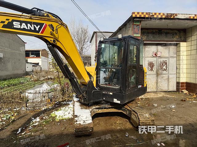 三一重工SY55C挖掘機(jī)