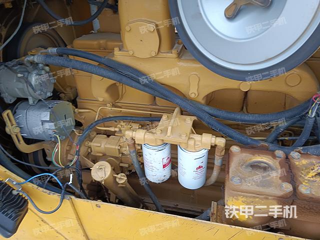 發(fā)動機(設備外觀及核心部件) 發(fā)動機(設備外觀及核心部件)