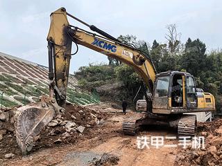 海南徐工XE215D挖掘机实拍图片