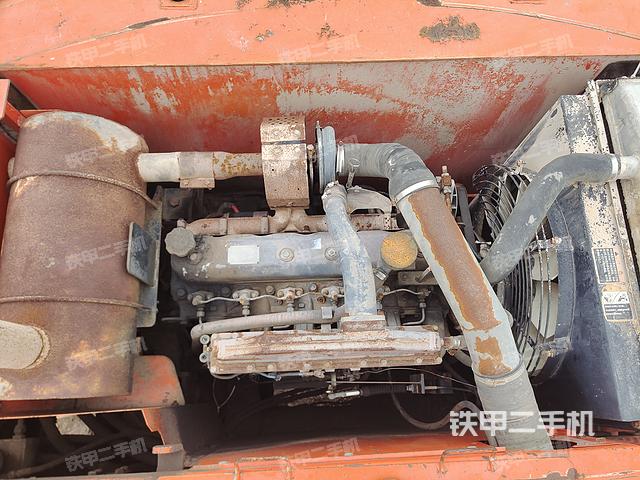 發(fā)動(dòng)機(jī)整體俯視(整機(jī)外觀) 發(fā)動(dòng)機(jī)整體俯視(整機(jī)外觀)