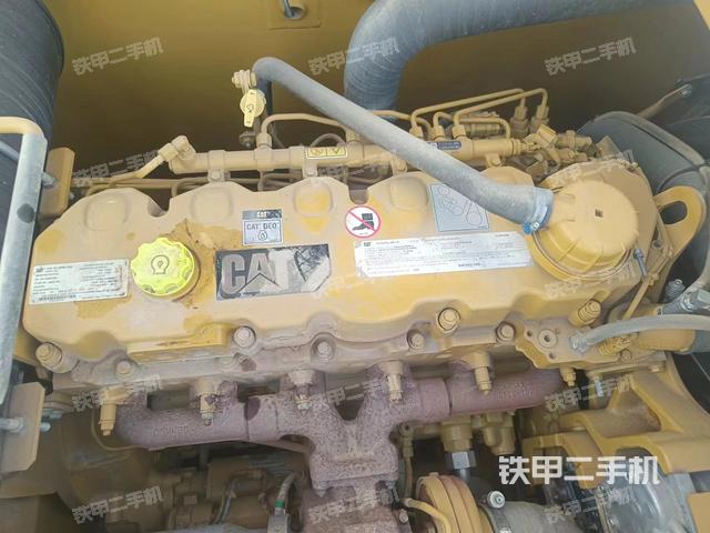 發(fā)動(dòng)機(jī)整體俯視(整機(jī)外觀) 發(fā)動(dòng)機(jī)整體俯視(整機(jī)外觀)