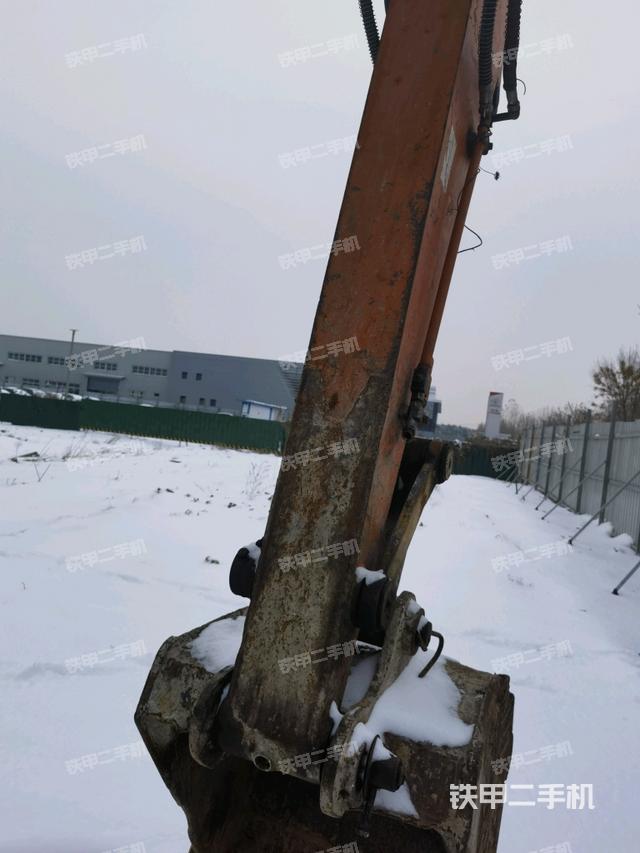 大臂根部 斜视（工作和回转装置）