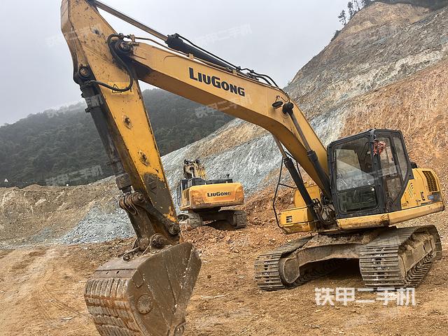 柳工CLG920E挖掘機