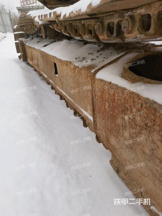 左侧履带整体 （行走机构）