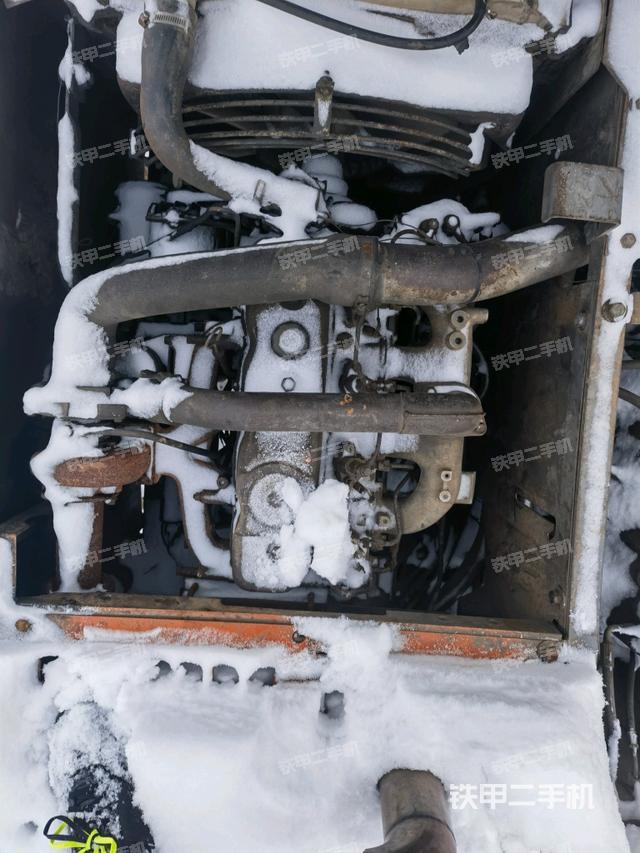 液压泵斜45 左（大件舱室）