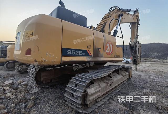 整機右后45°(整機外觀) 整機右后45°(整機外觀)