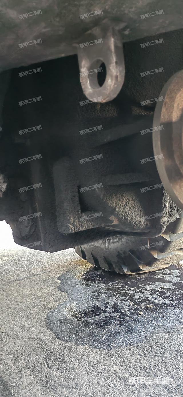 變速箱(整機(jī)外觀及大件) 變速箱(整機(jī)外觀及大件)