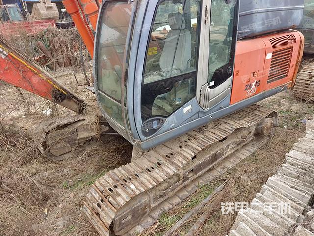 日立ZX240-3挖掘機(jī)