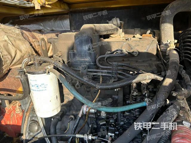發(fā)動機整體俯視(整機外觀) 發(fā)動機整體俯視(整機外觀)