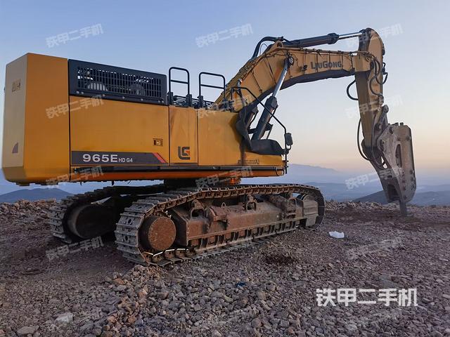 整機右后45°(整機外觀) 整機右后45°(整機外觀)