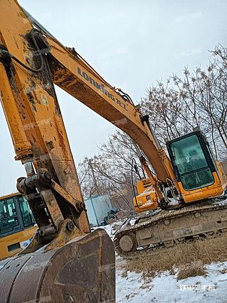 河南-郑州市二手龙工LG6220D挖掘机实拍照片