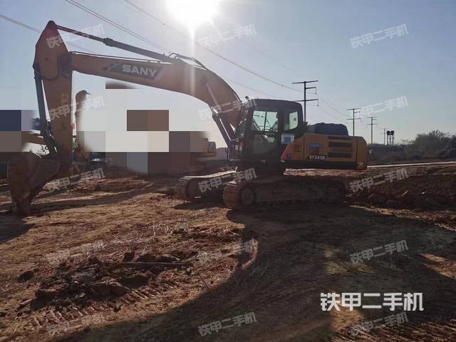 三一重工SY245H挖掘机