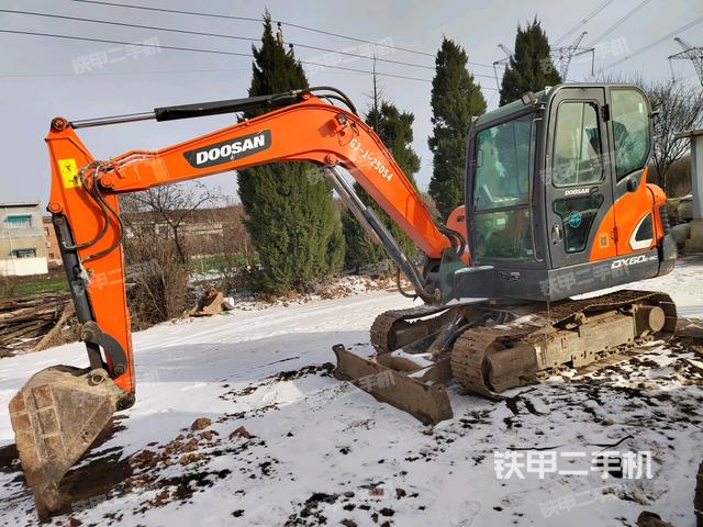 斗山DX60E-9CN挖掘机