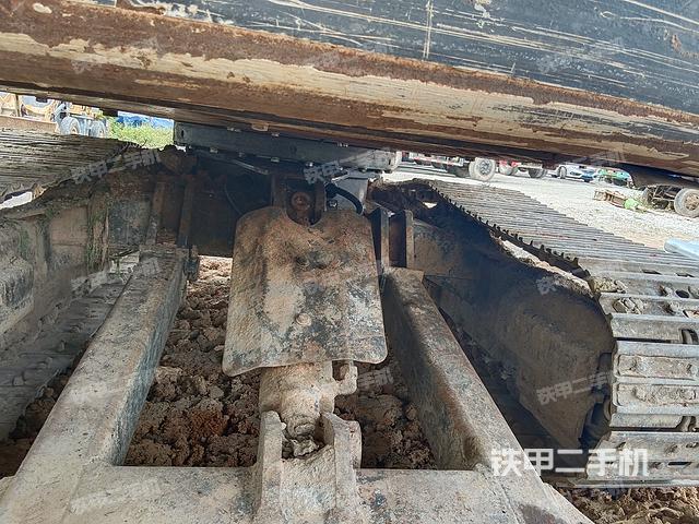 單側(cè)履帶整體（整機外觀）