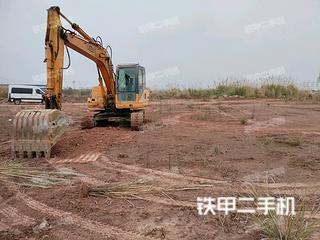 重庆雷沃重工FR150-7挖掘机实拍图片