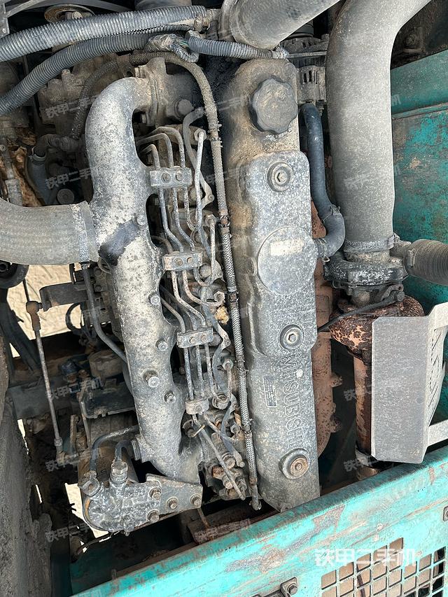 發(fā)動機(jī)整體俯視(整機(jī)外觀) 發(fā)動機(jī)整體俯視(整機(jī)外觀)