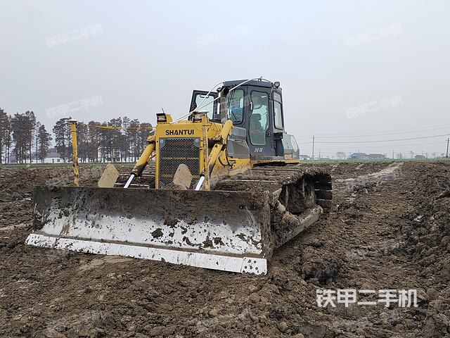 山推SD16TL機(jī)械超濕地型推土機(jī)