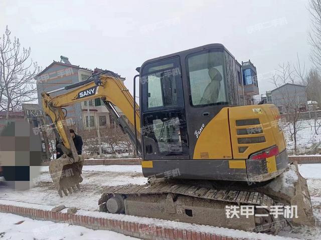 駕駛室整體（整機(jī)外觀）