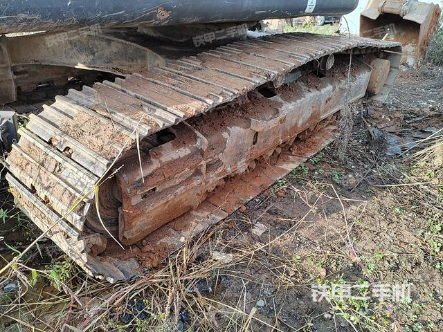 單側(cè)履帶整體（整機(jī)外觀）