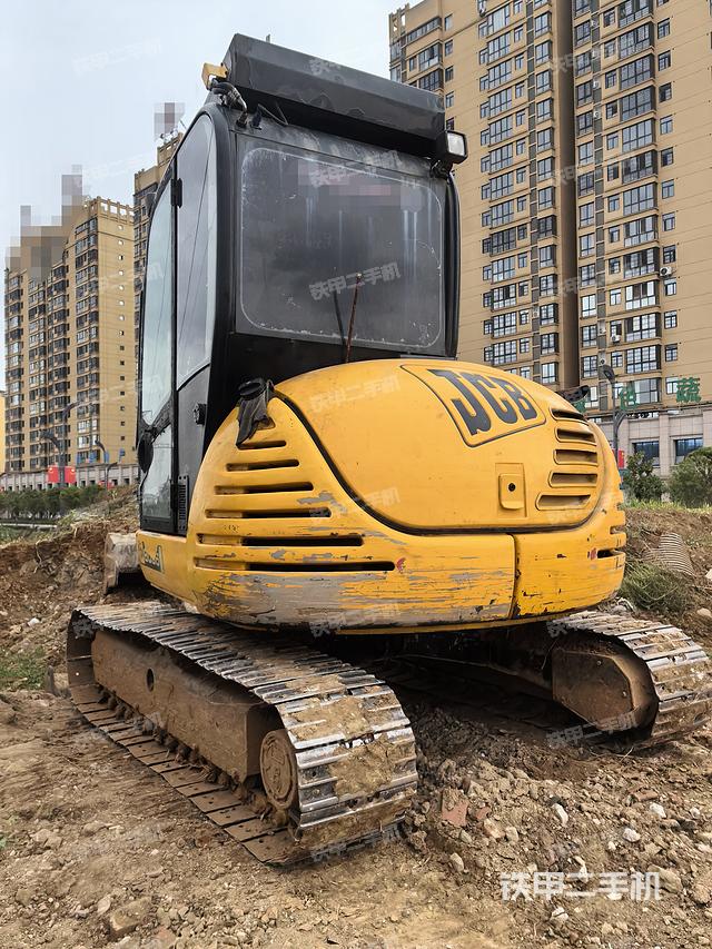 駕駛室頂部（整機(jī)外觀）