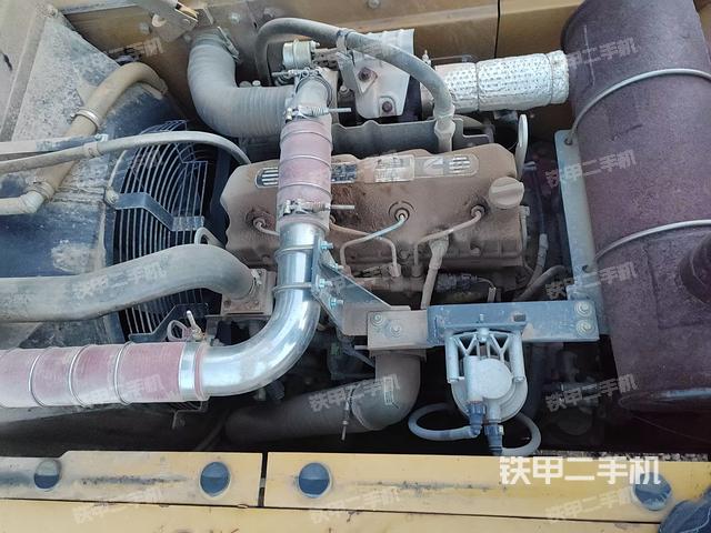 發(fā)動機(jī)整體俯視（整機(jī)外觀）