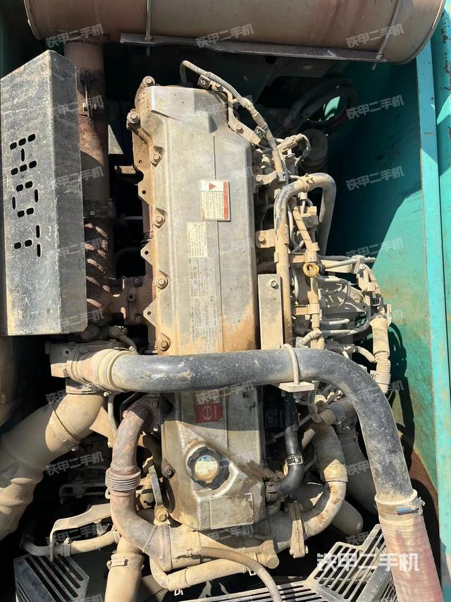 發(fā)動(dòng)機(jī)整體俯視（整機(jī)外觀）