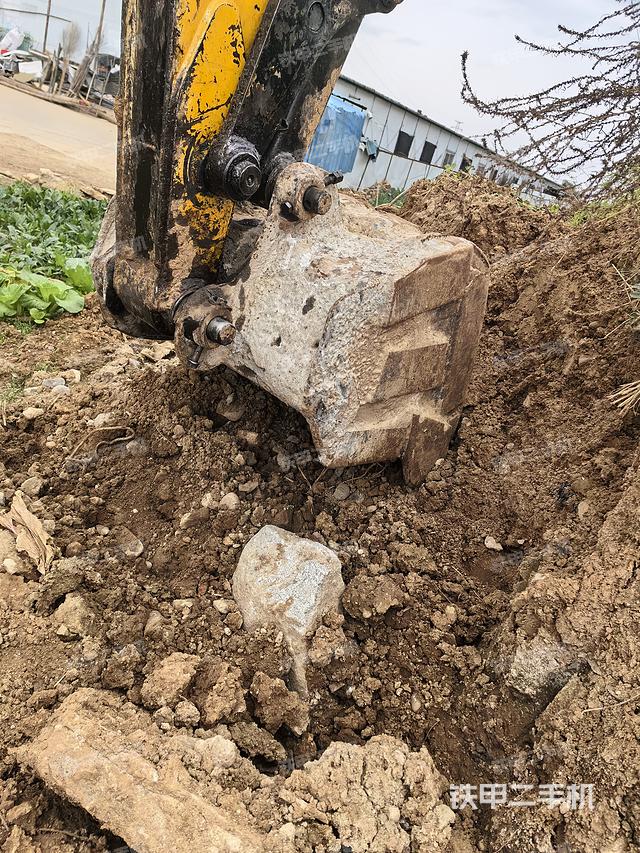 駕駛室整體（整機(jī)外觀）