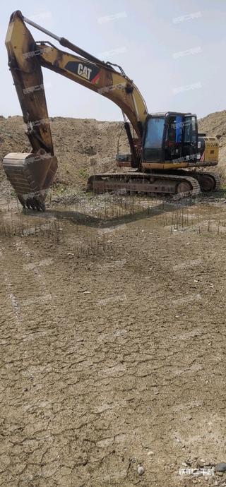 德阳卡特彼勒323D液压挖掘机实拍图片