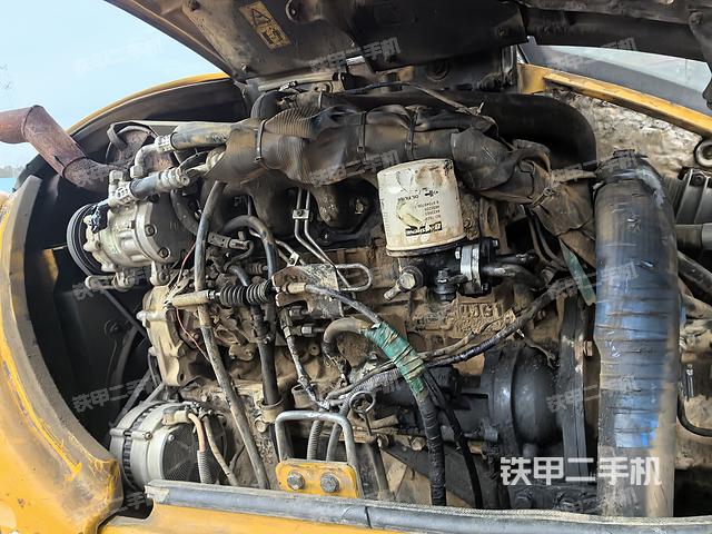 發(fā)動(dòng)機(jī)整體俯視（整機(jī)外觀）